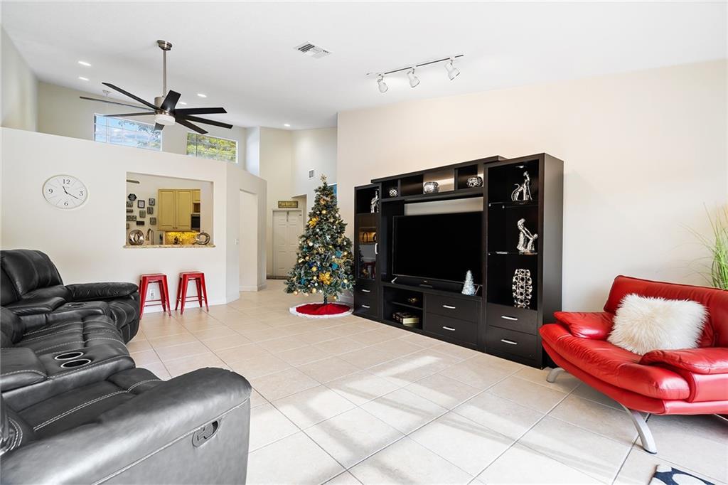 3524 Deer Creek Palladian Circle
