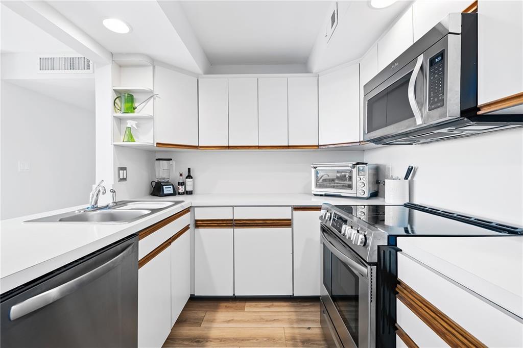 1350 River Reach Dr Unit: 418