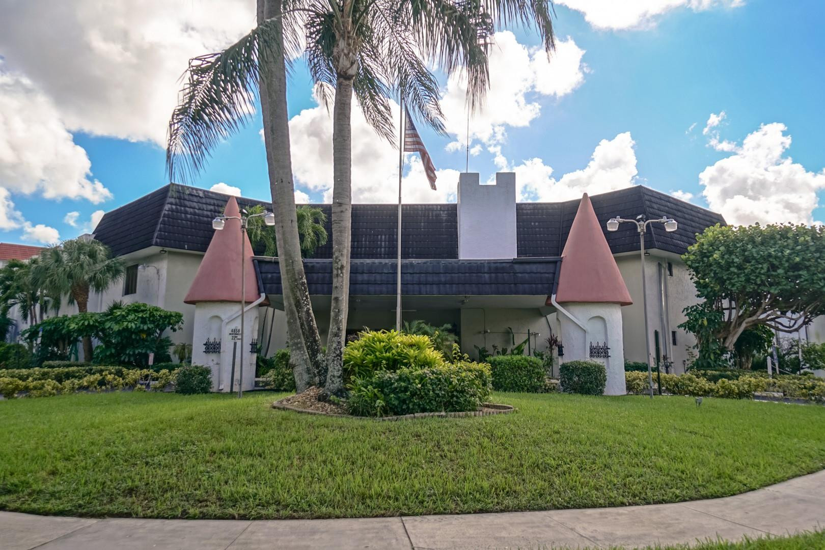 4770 NW 21st St Unit: 211