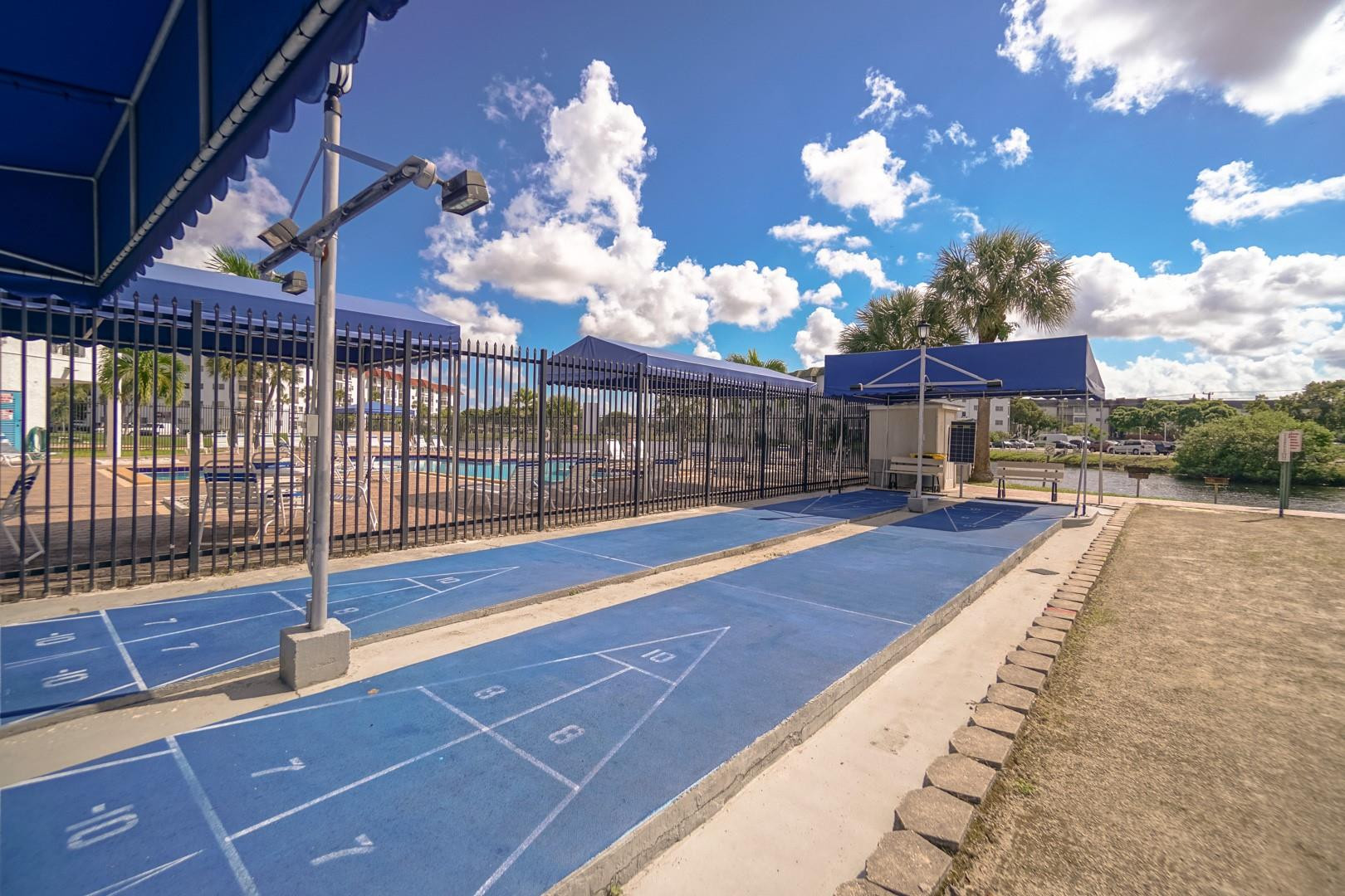 4770 NW 21st St Unit: 211