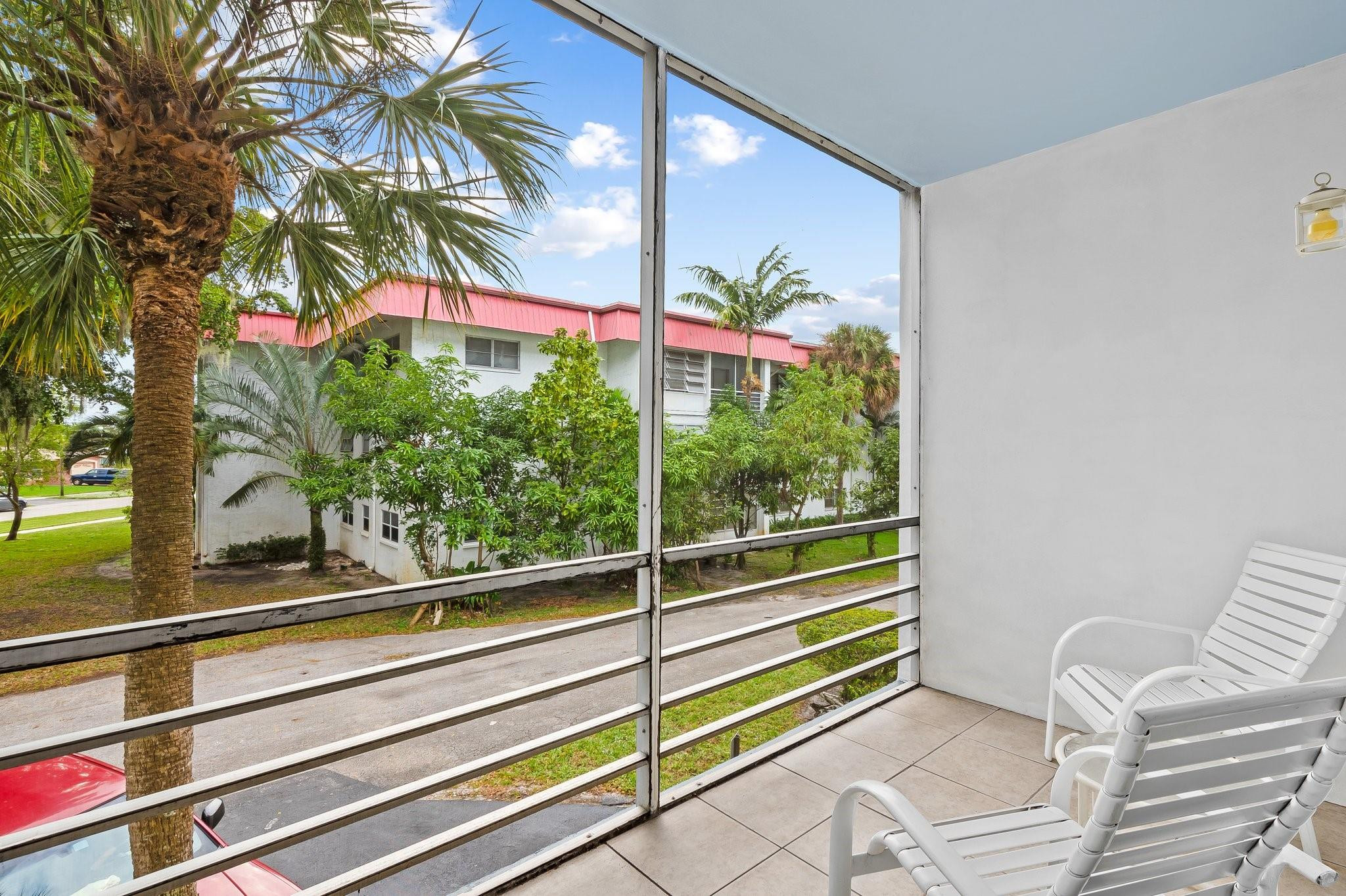 4770 NW 21st St Unit: 211