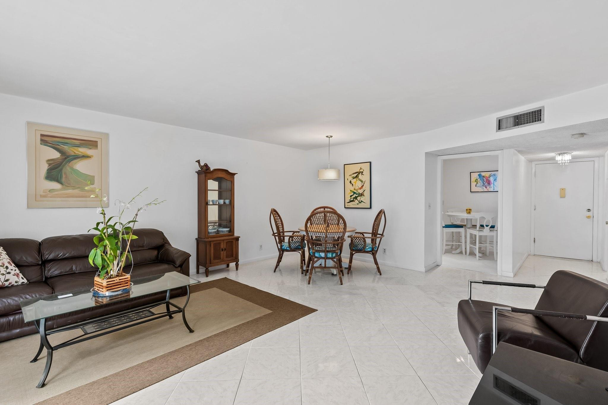 4770 NW 21st St Unit: 211