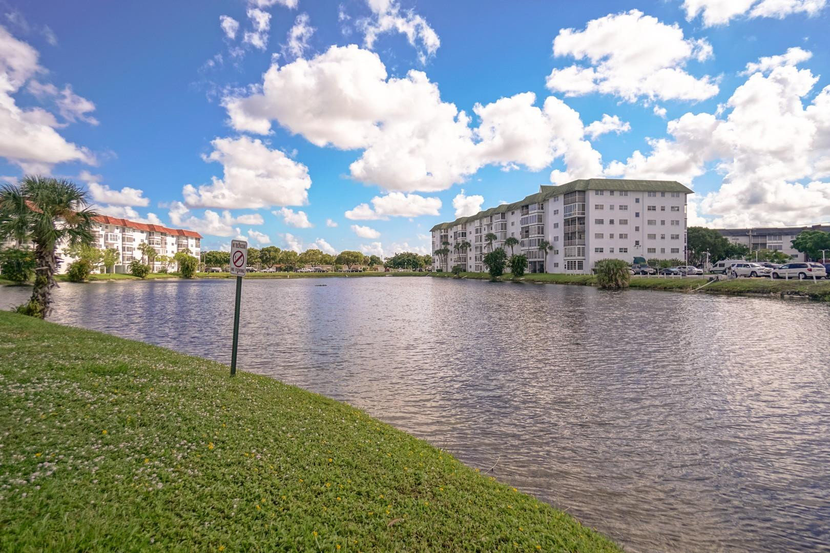 4770 NW 21st St Unit: 211