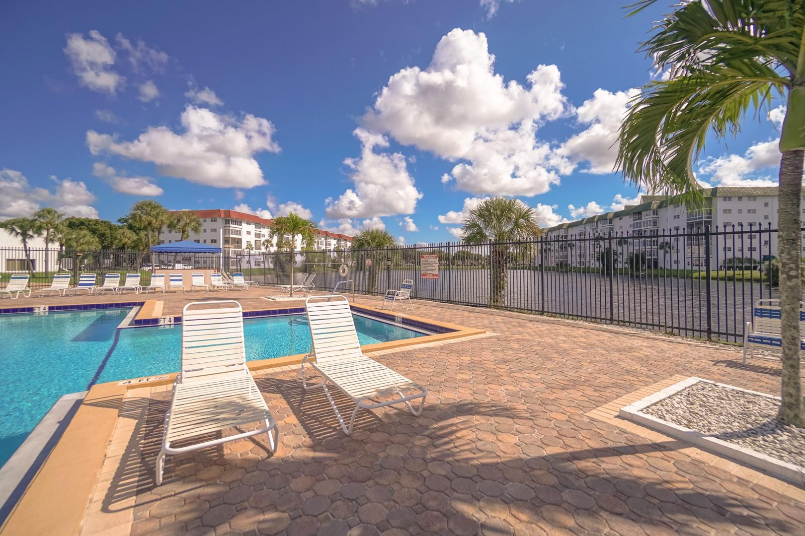 4770 NW 21st St Unit: 211