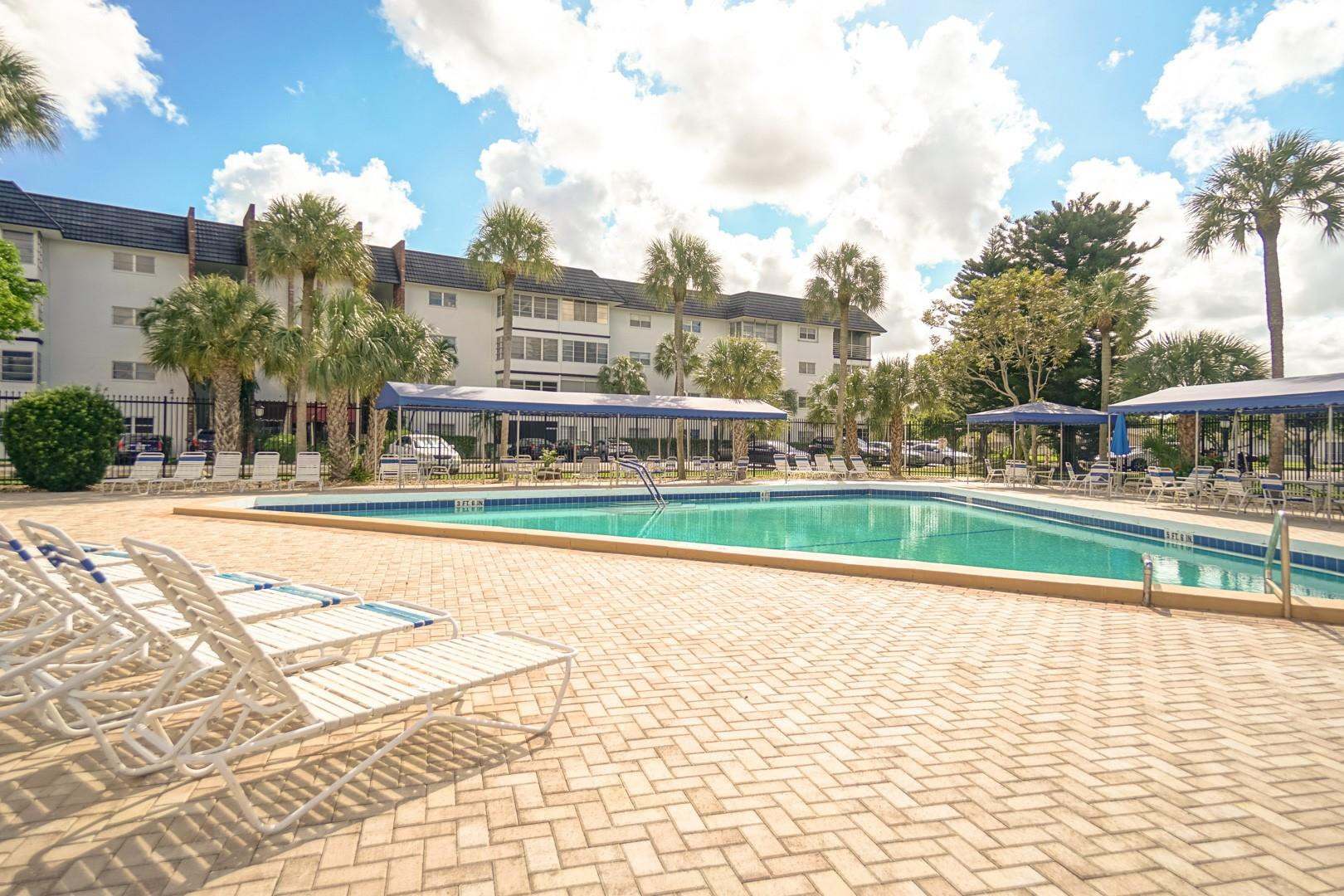 4770 NW 21st St Unit: 211