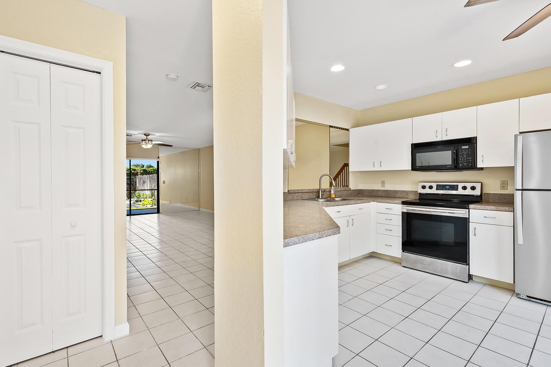 13924 Folkestone Circle Unit: C