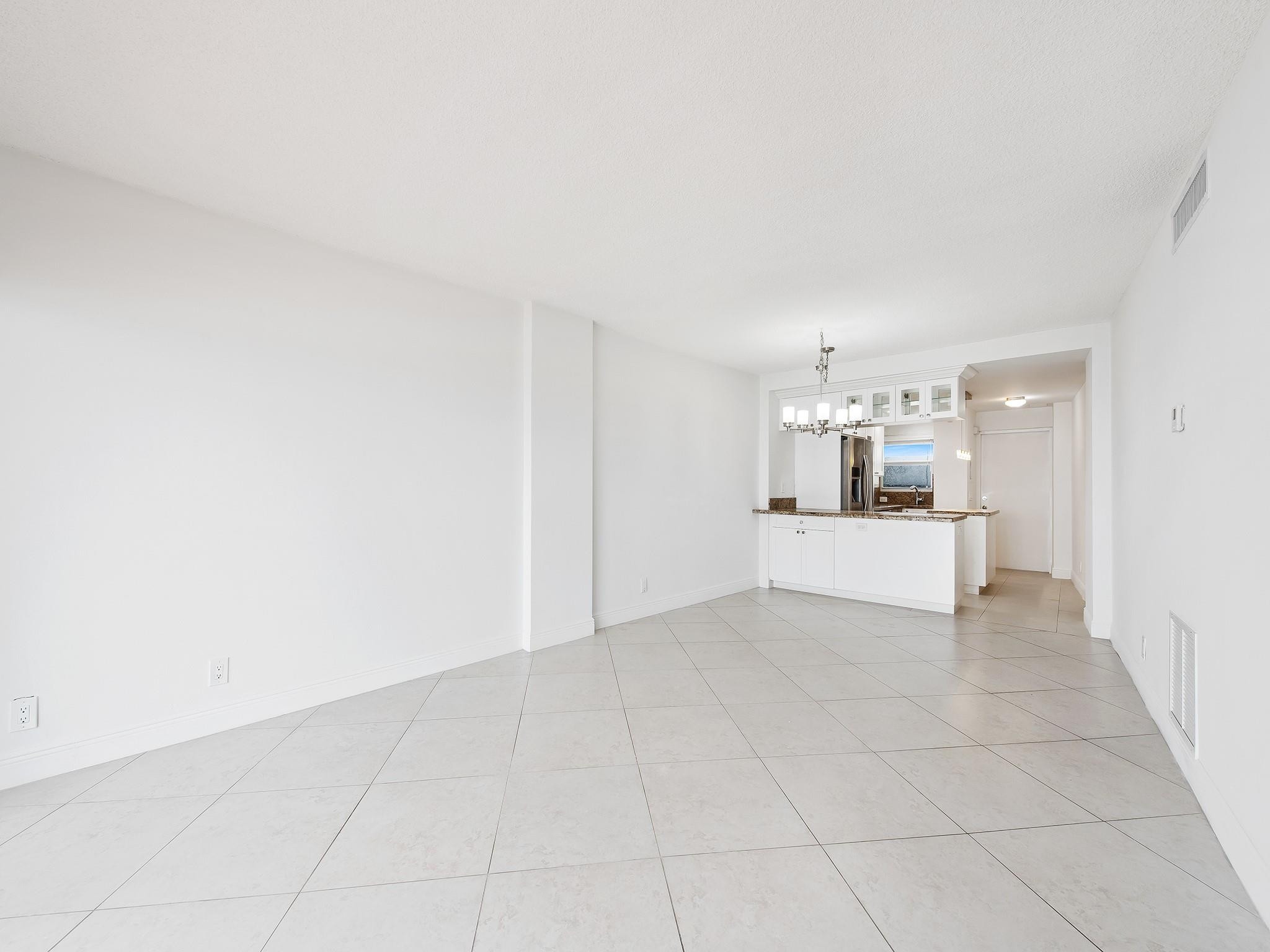 710 N Ocean Blvd Unit: 708