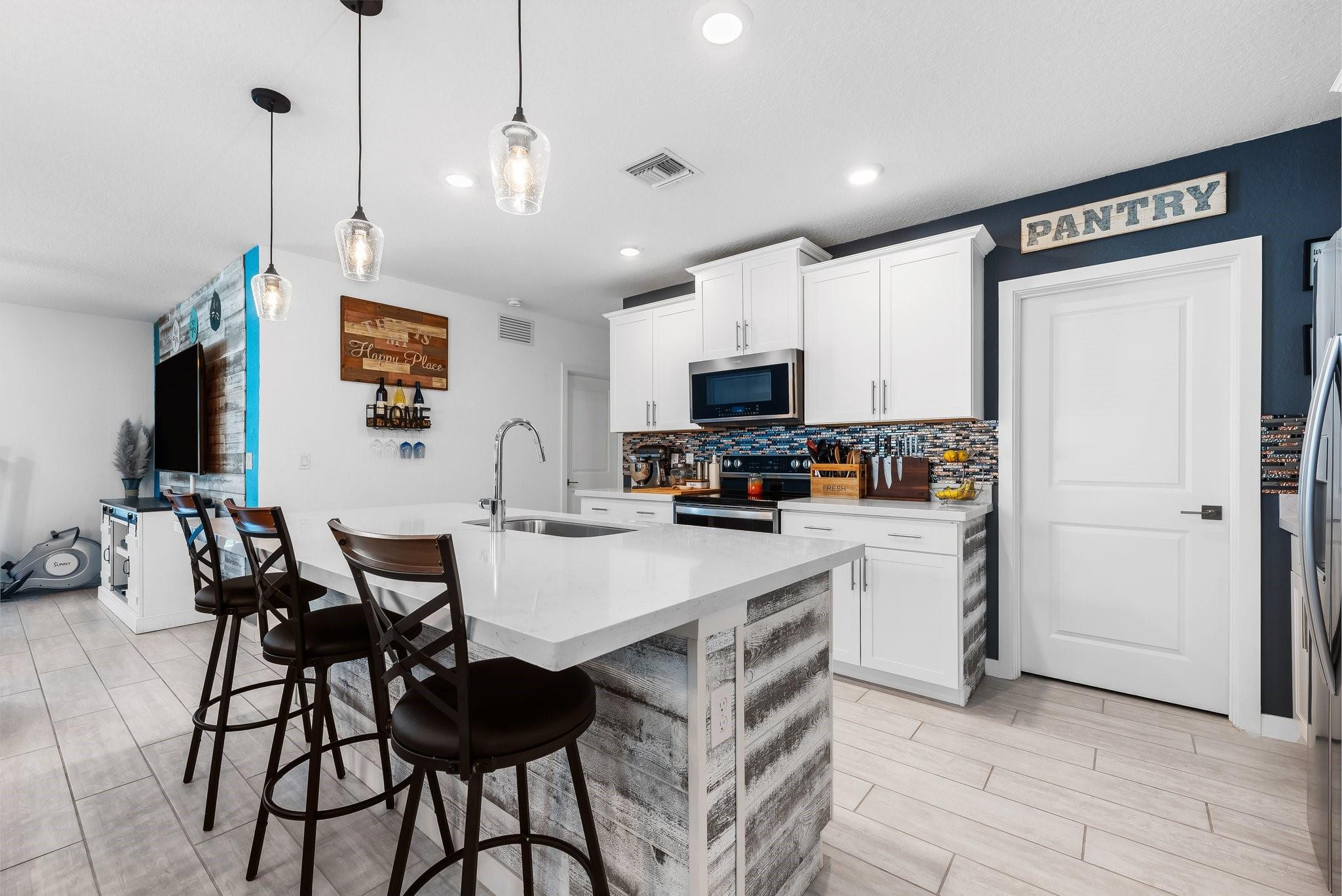 2460 Timber Forest Dr