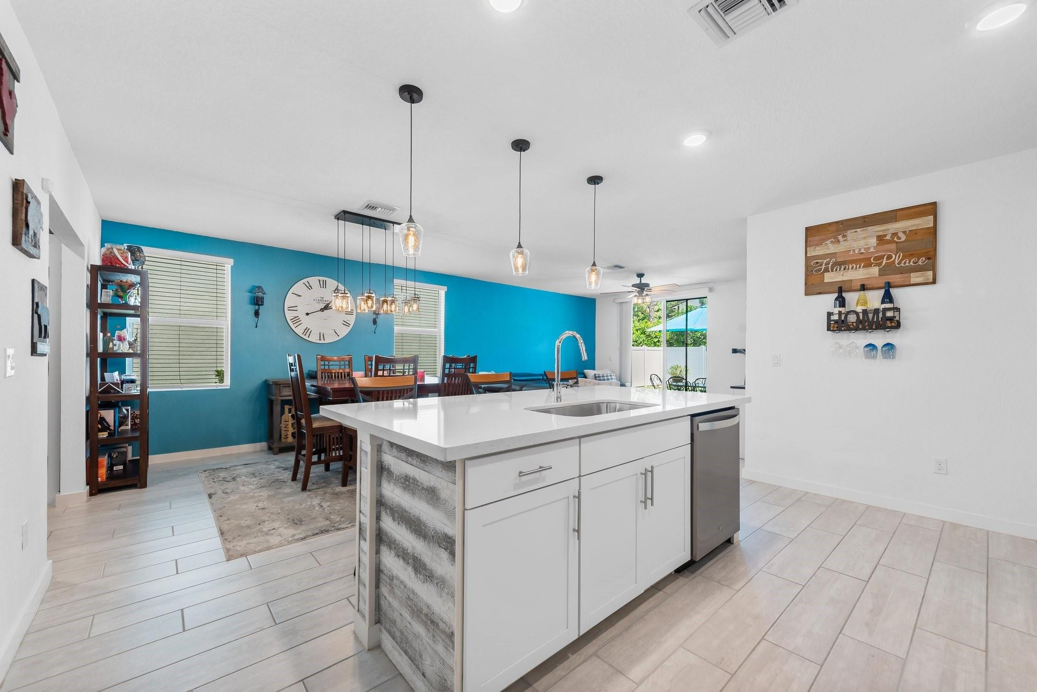2460 Timber Forest Dr