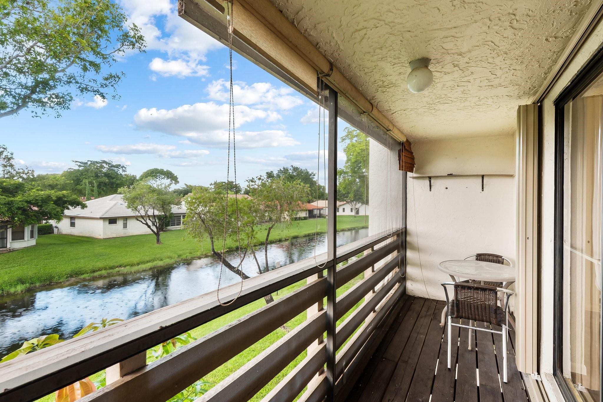 1693 Cypress Pointe Dr 1693