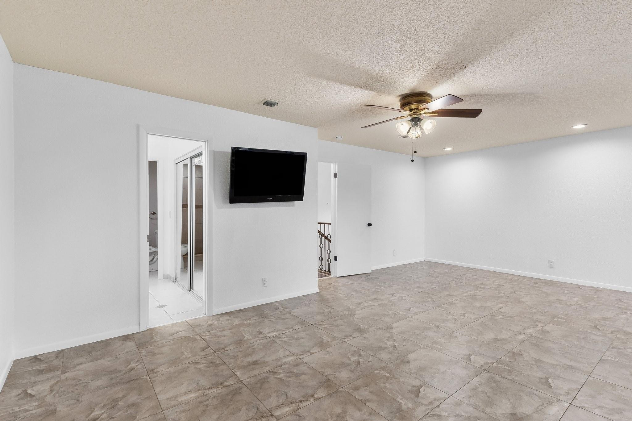 1693 Cypress Pointe Dr 1693