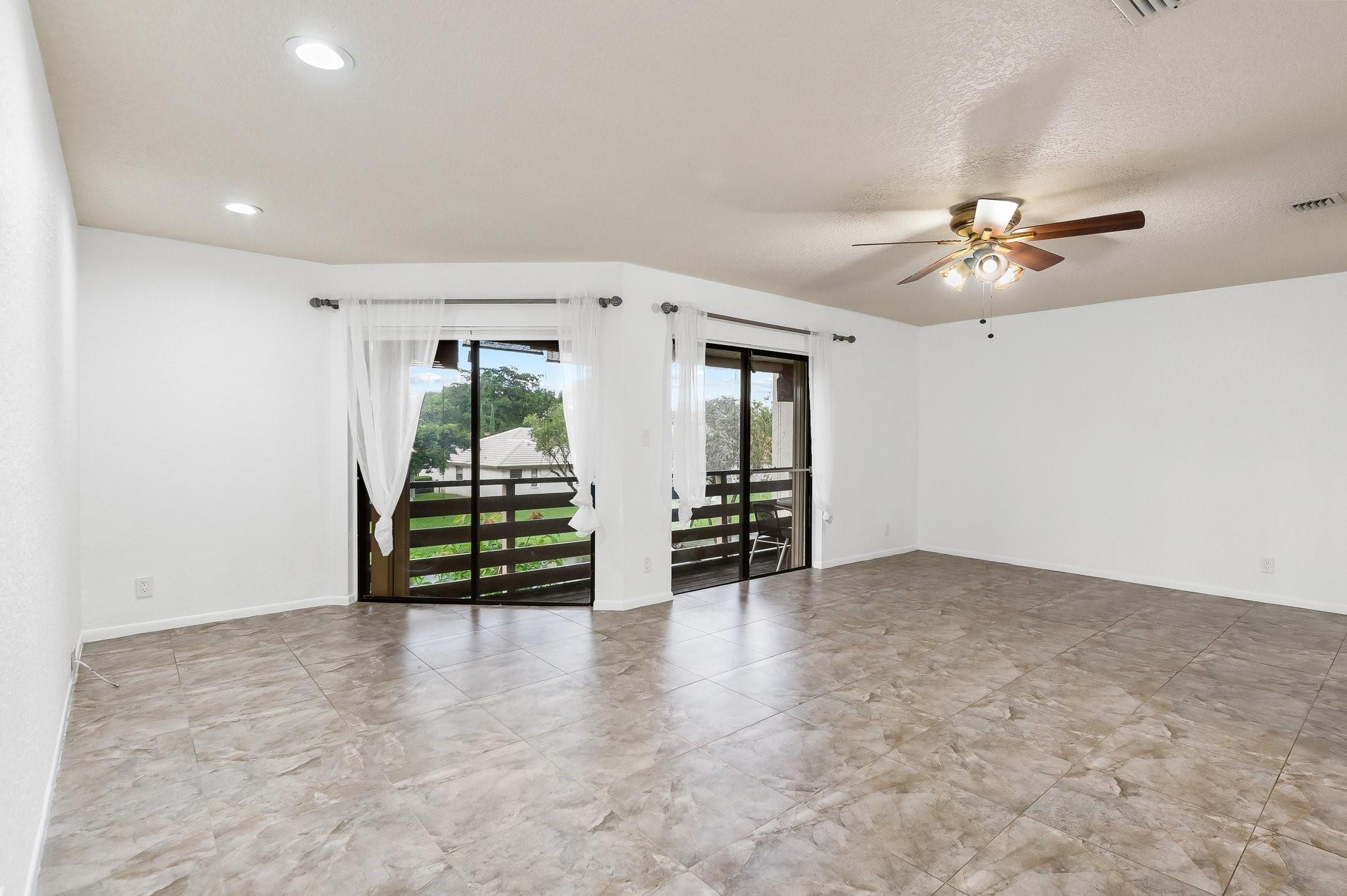 1693 Cypress Pointe Dr 1693