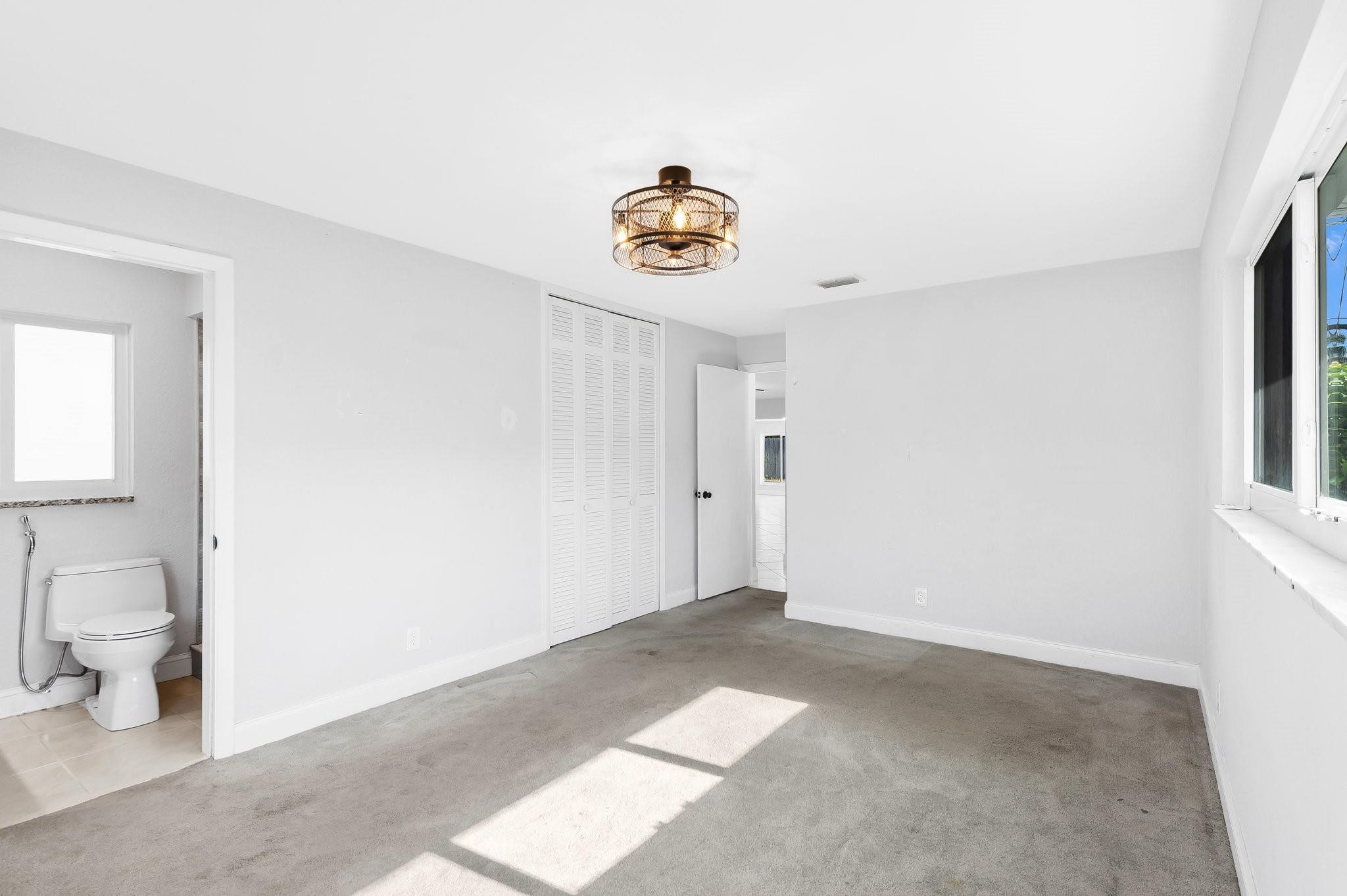 1289 SW 7th Street