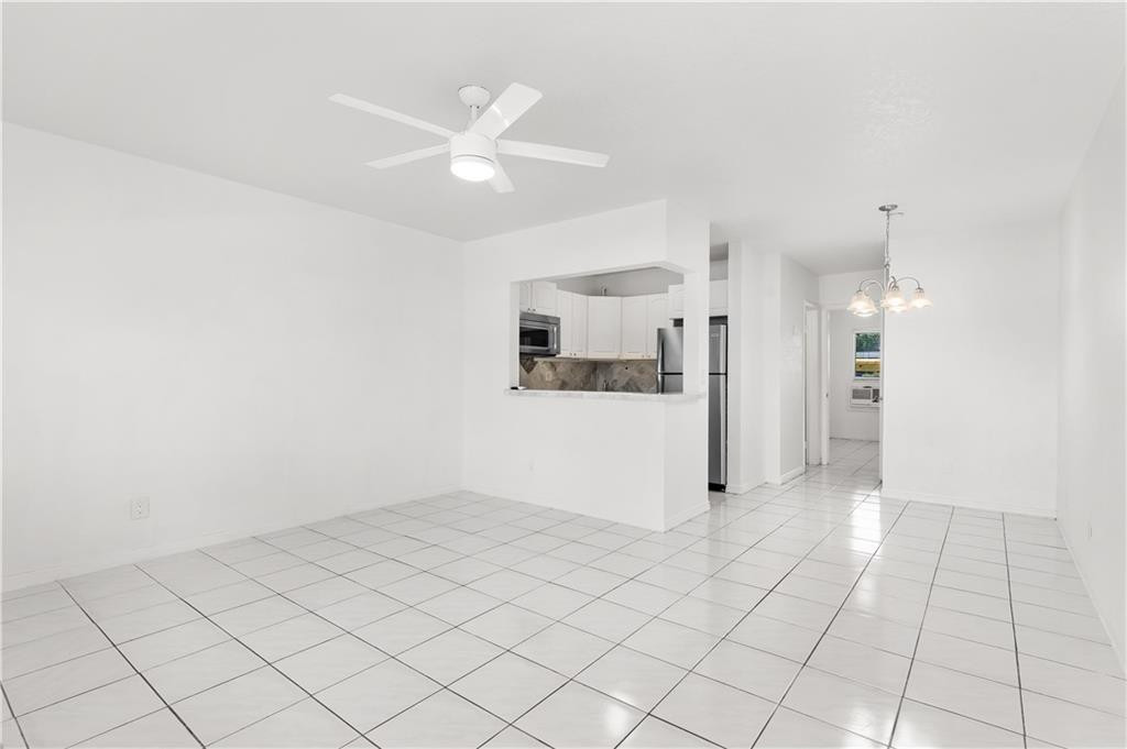 301 E McNab Rd 112