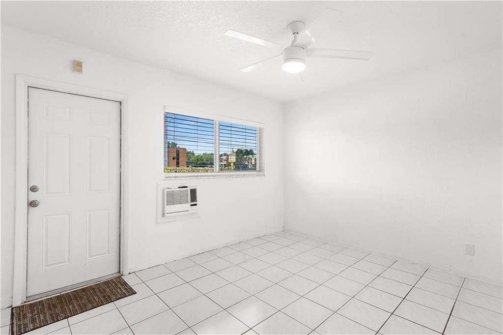 301 E McNab Rd 112
