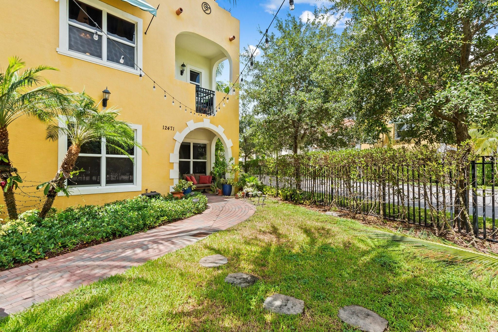 12471 NW 17th Ct
