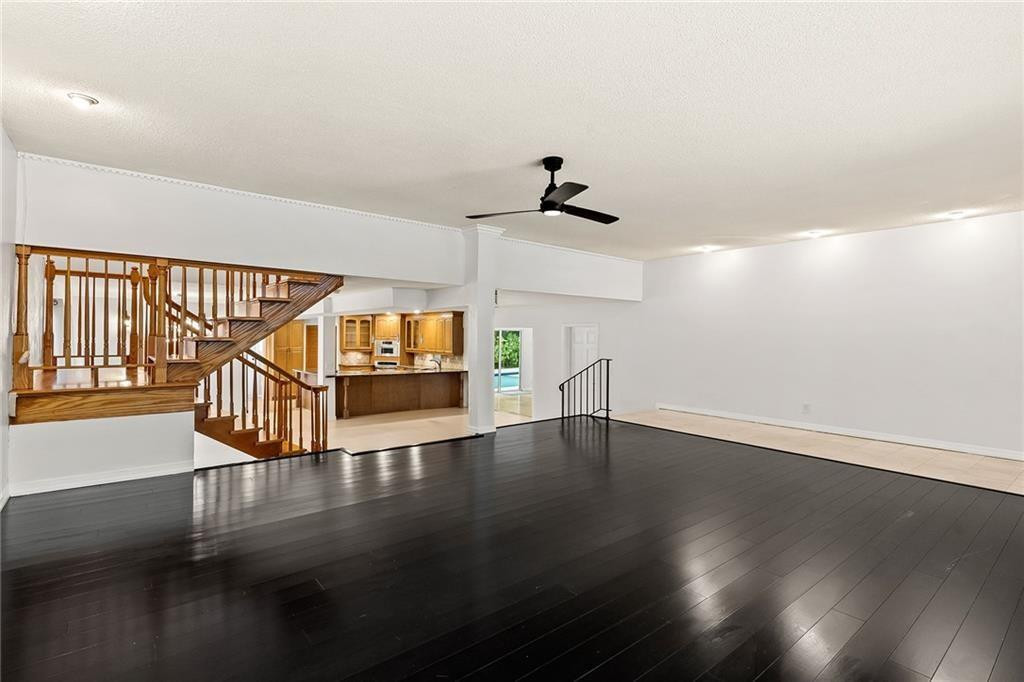 1736 SW 30th Pl