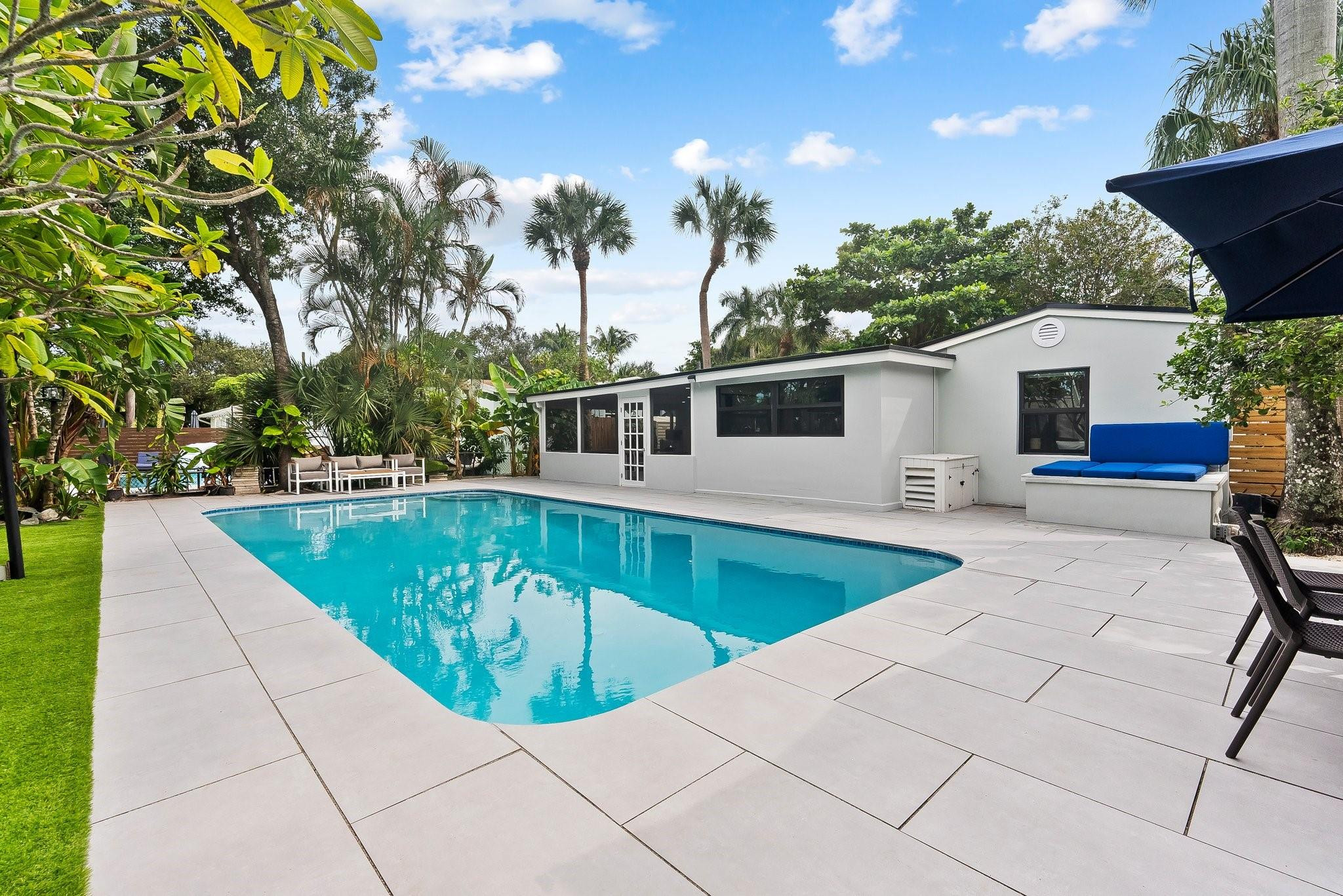 1413 SW 17TH ST