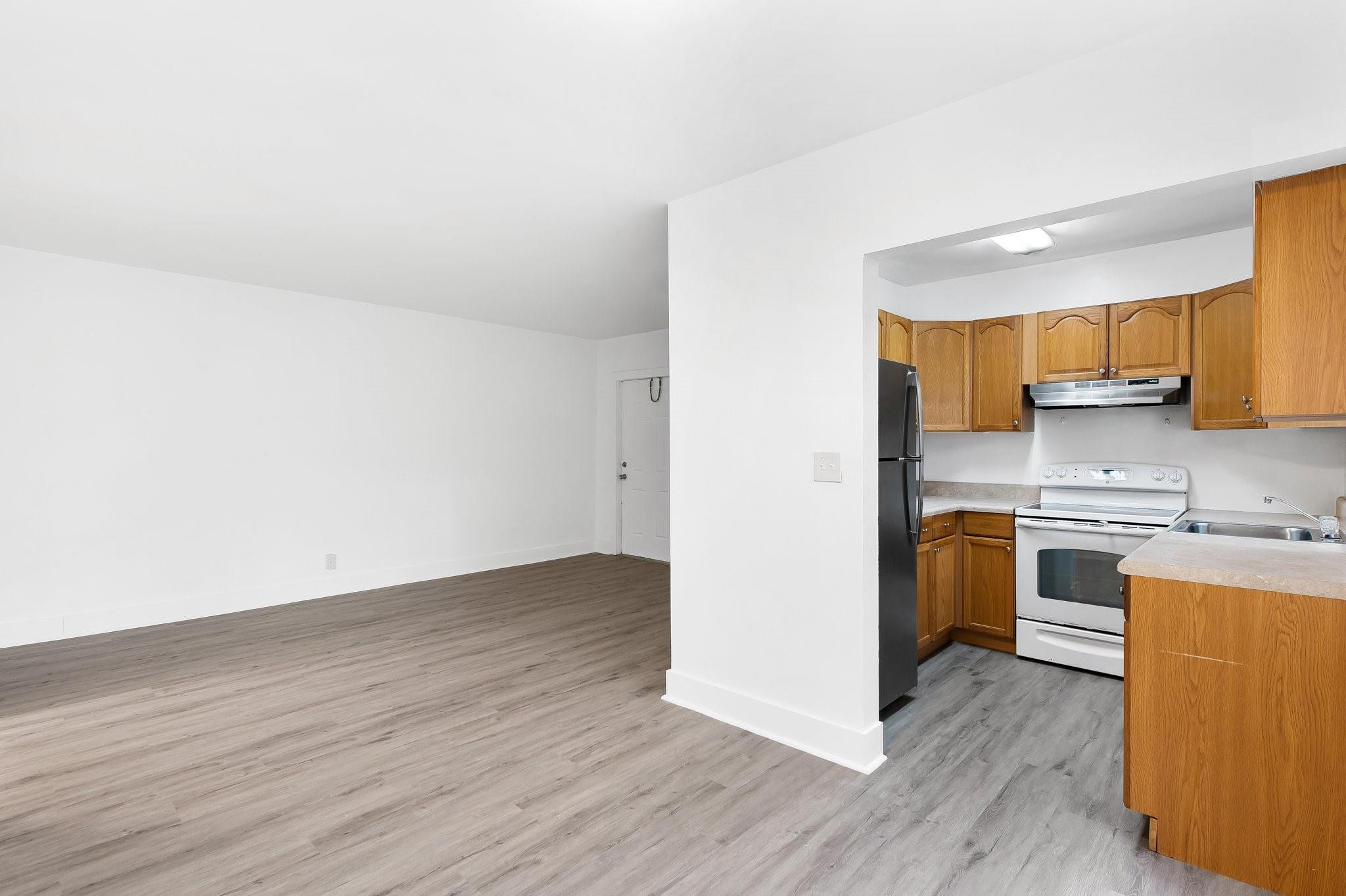 512 BAYSHORE DRIVE 105
