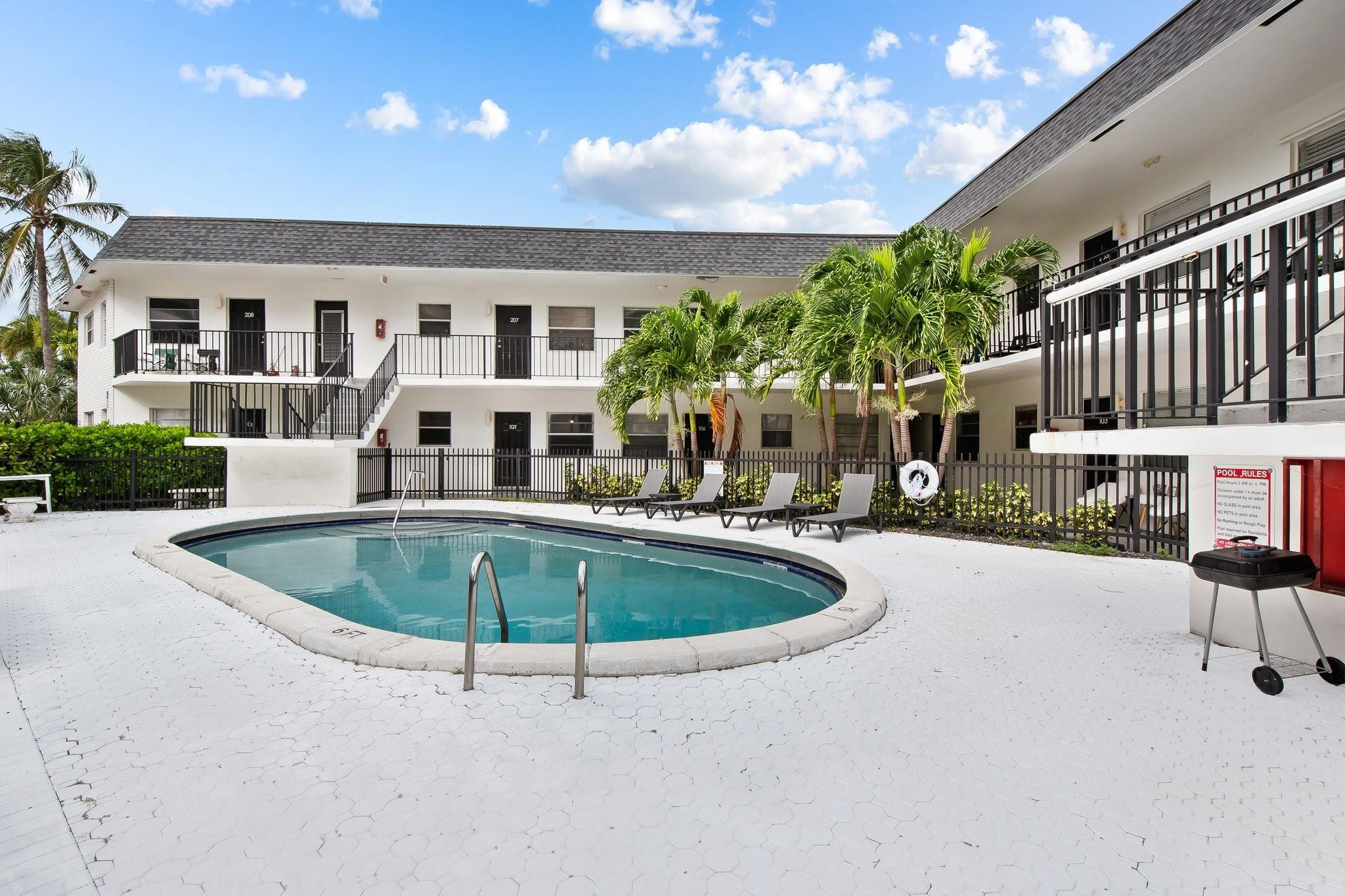 512 BAYSHORE DRIVE 104