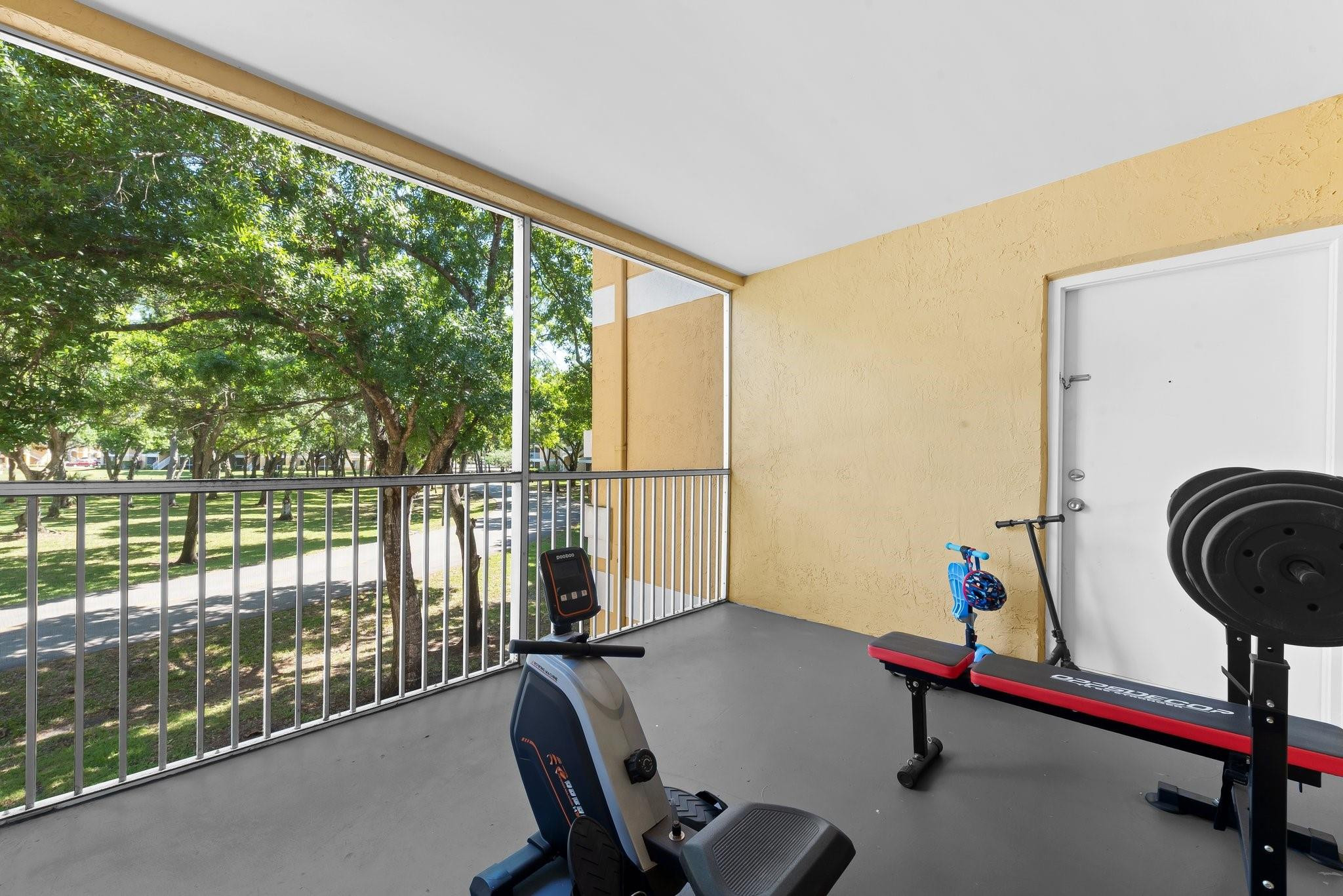 2400 NW 33rd St 1110