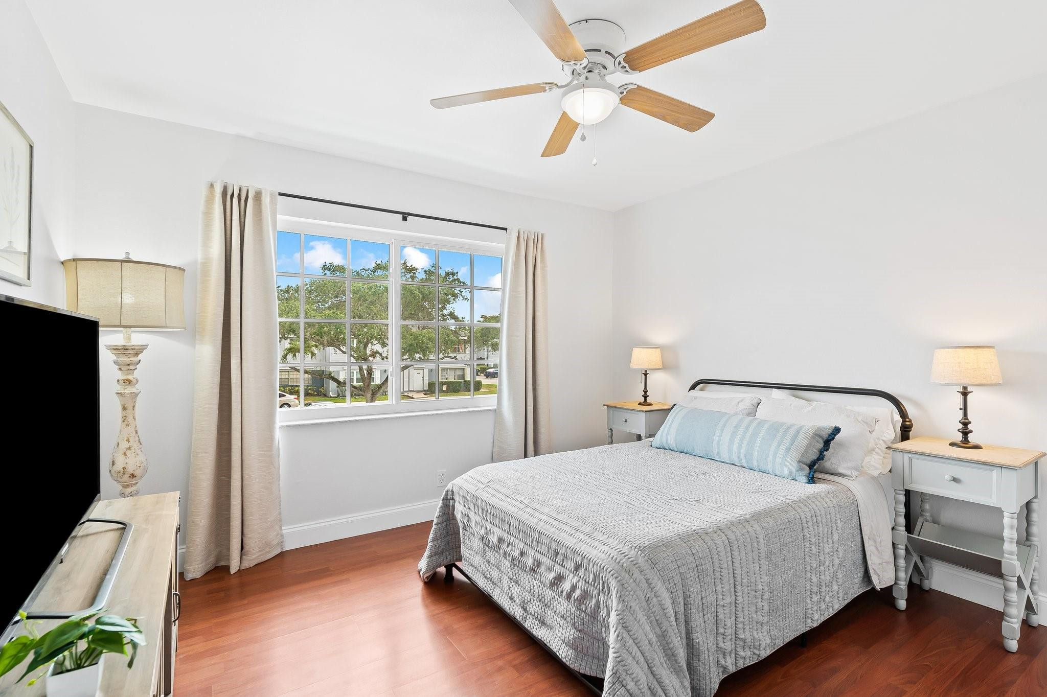 8059 SW 17th Pl 5-4