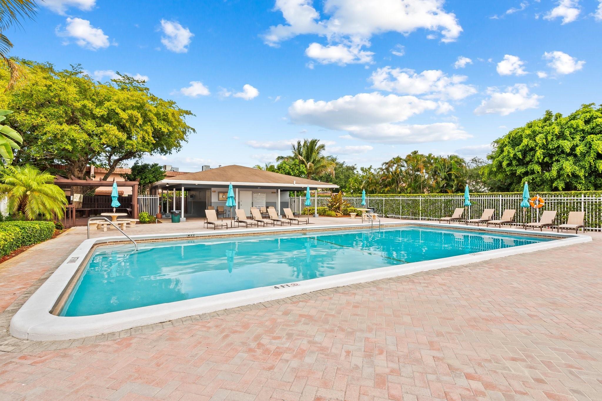 8059 SW 17th Pl 5-4