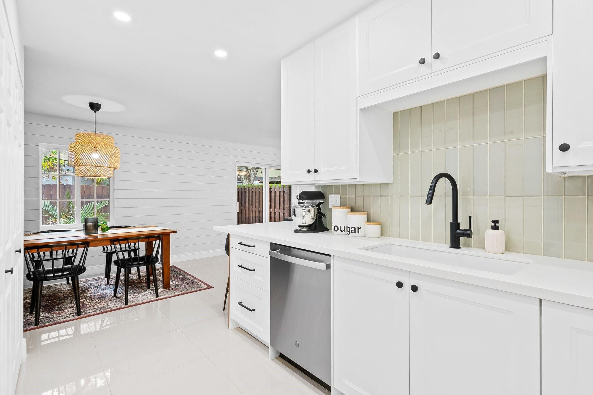 8059 SW 17th Pl 5-4