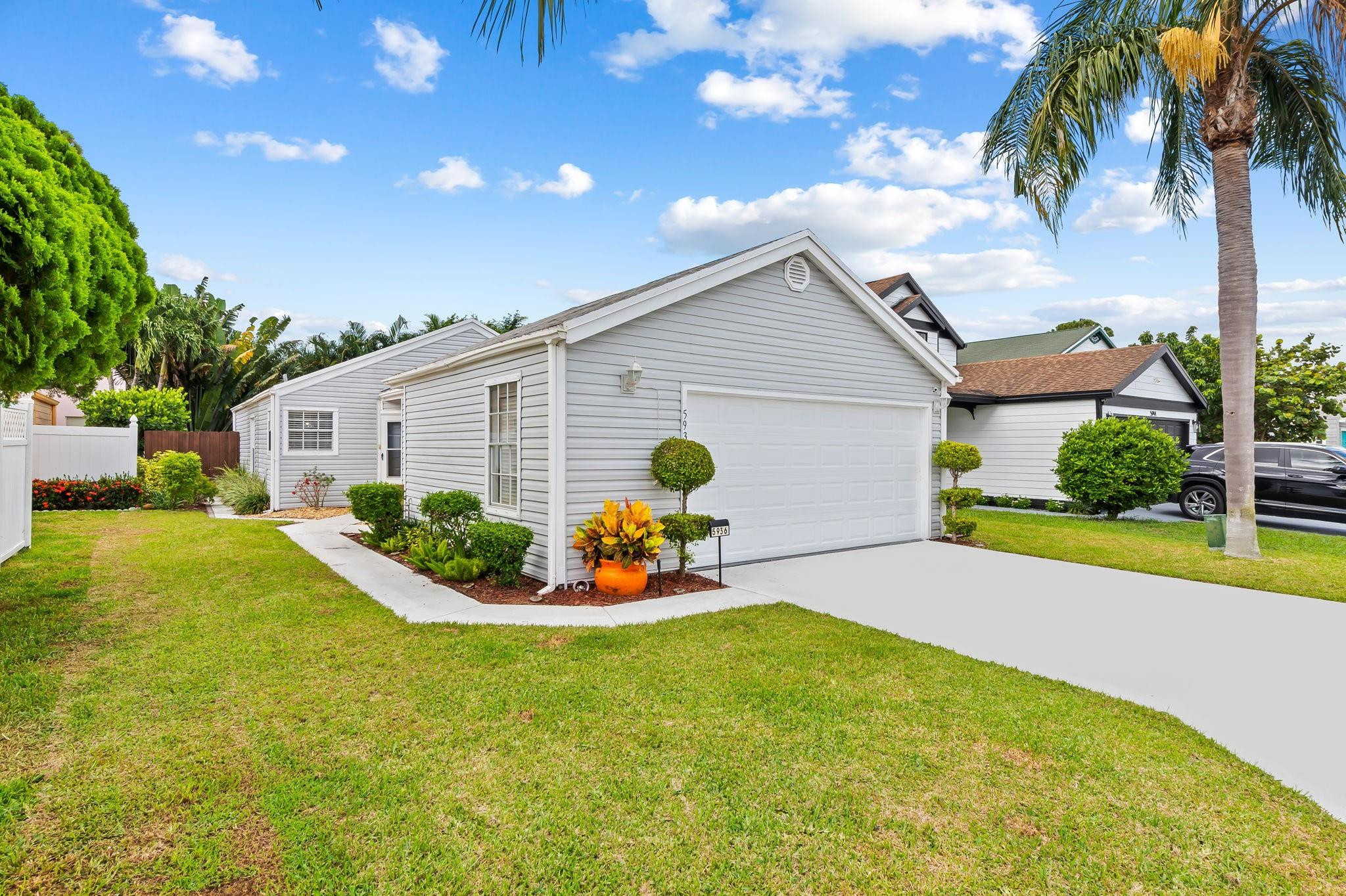 5936 Snowdrop Way