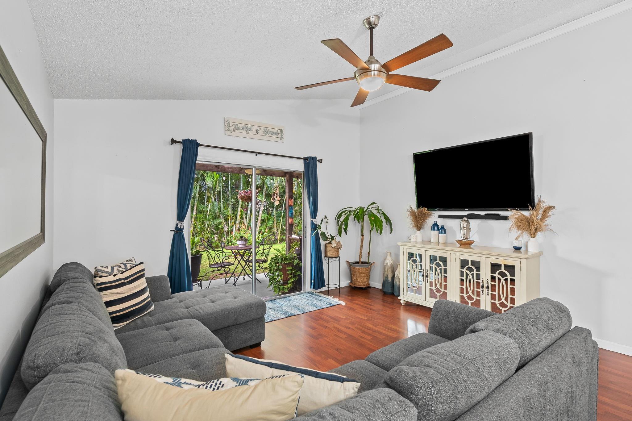 5936 Snowdrop Way