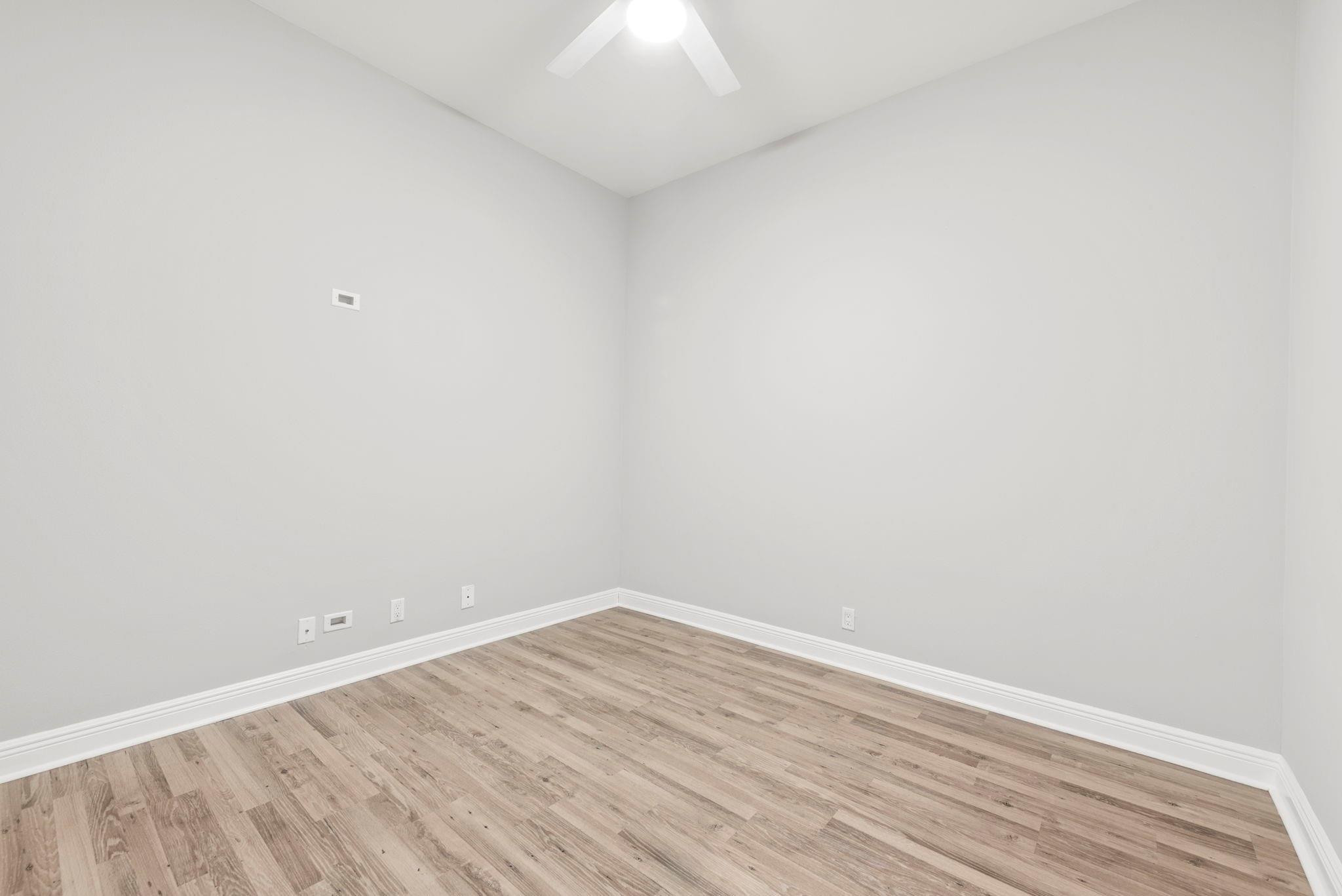 919 NE 17th Way 919