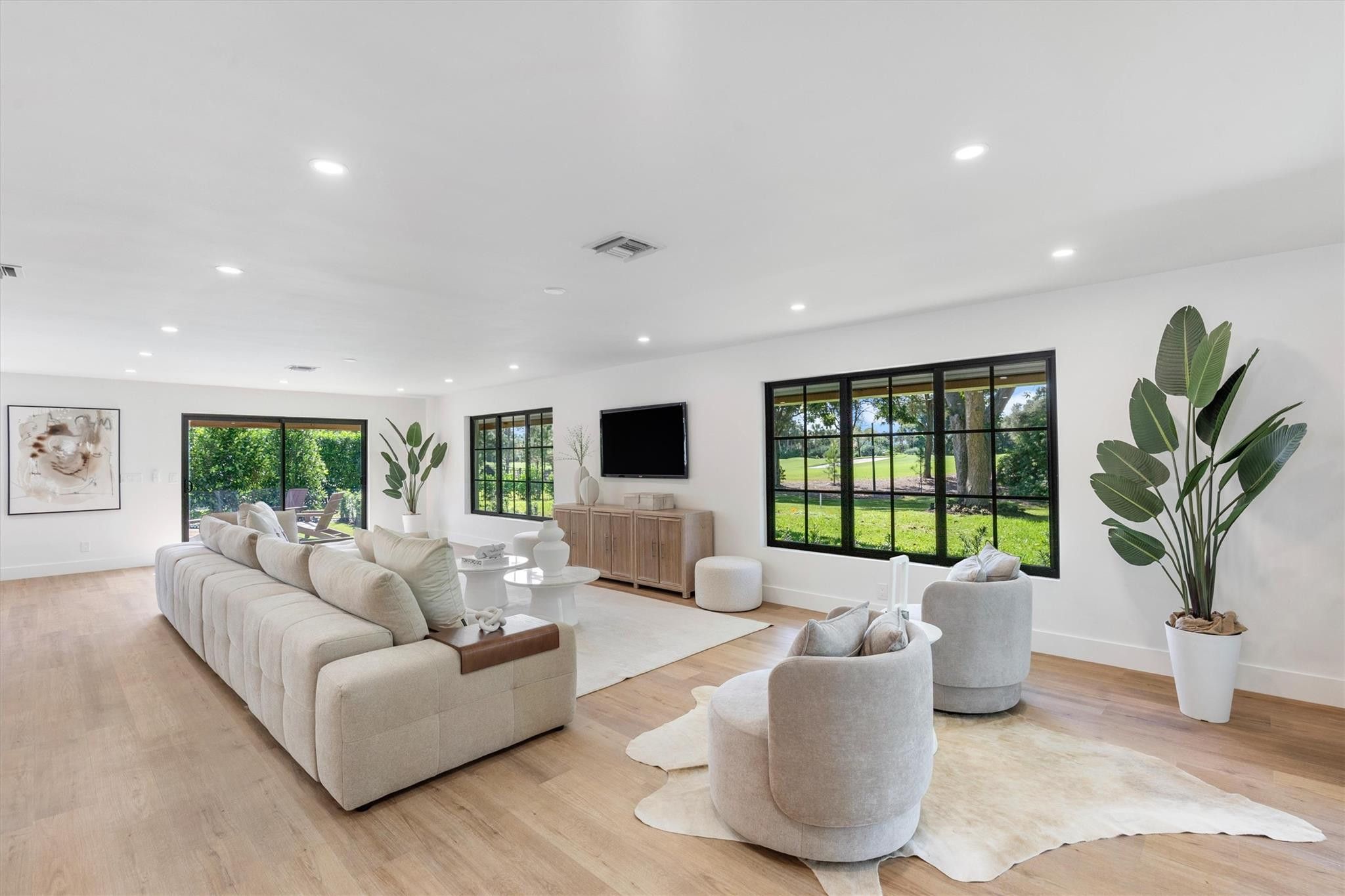4456 Hickory Drive