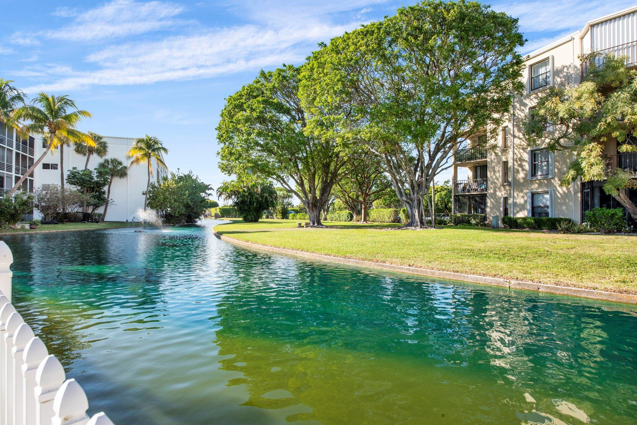 200 Waterway Drive 301, Lantana Unit: 301