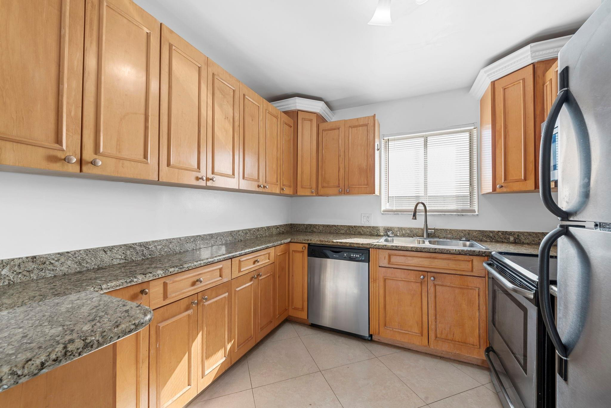 200 Waterway Drive 301, Lantana Unit: 301