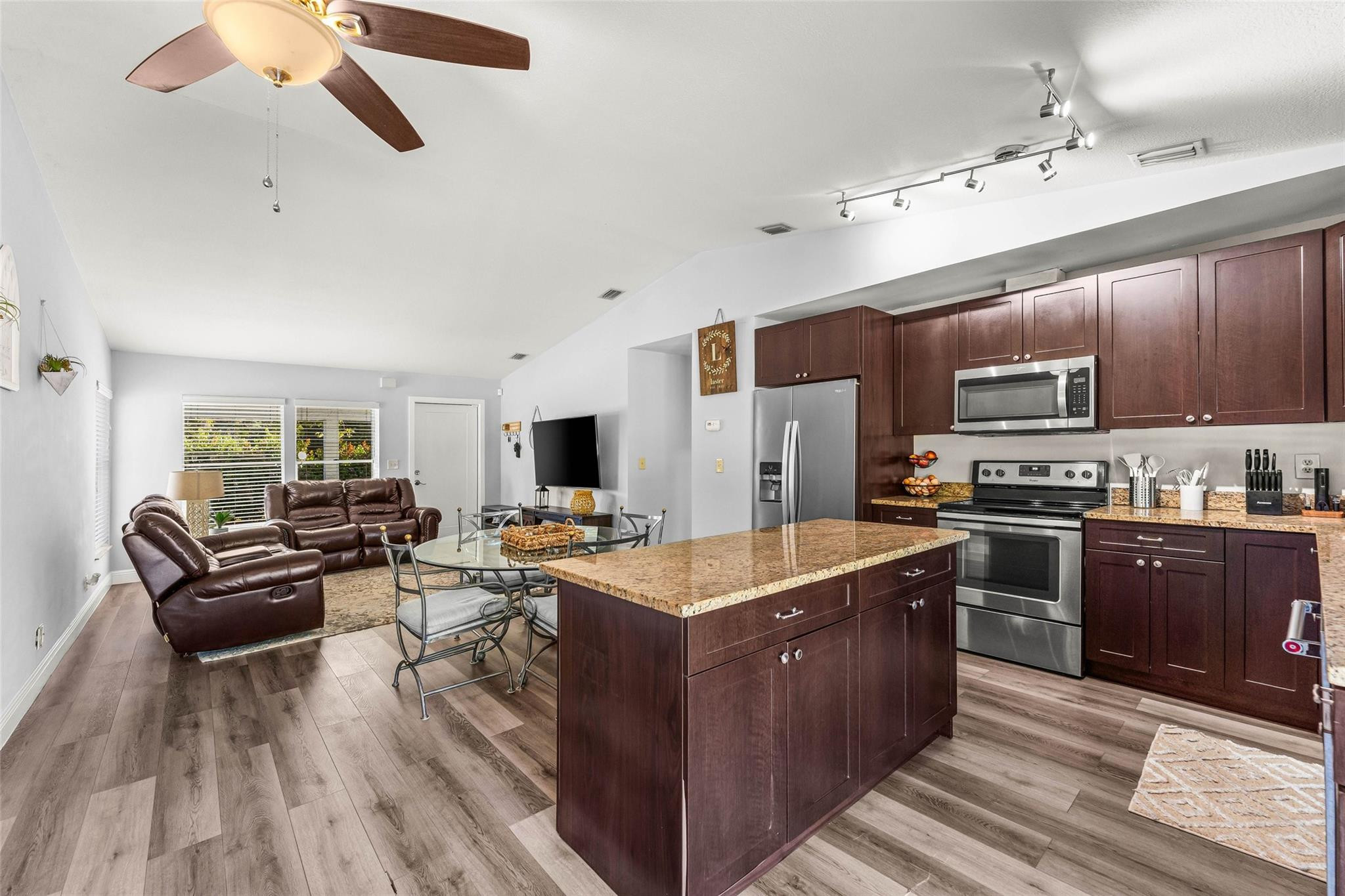 12895 Persimmon Boulevard