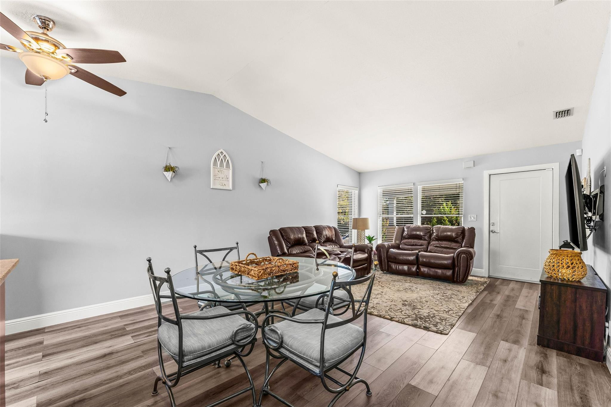 12895 Persimmon Boulevard