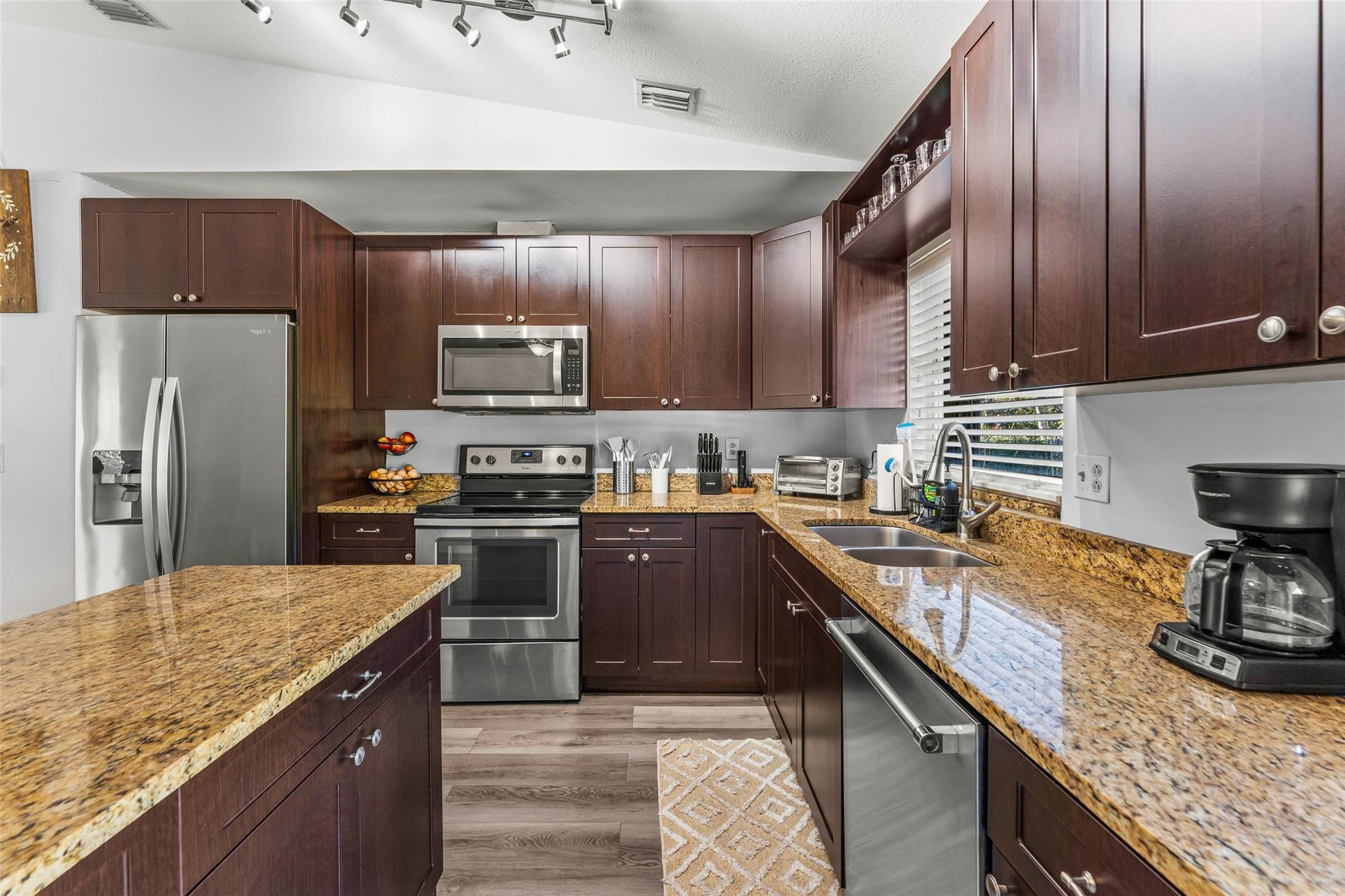 12895 Persimmon Boulevard