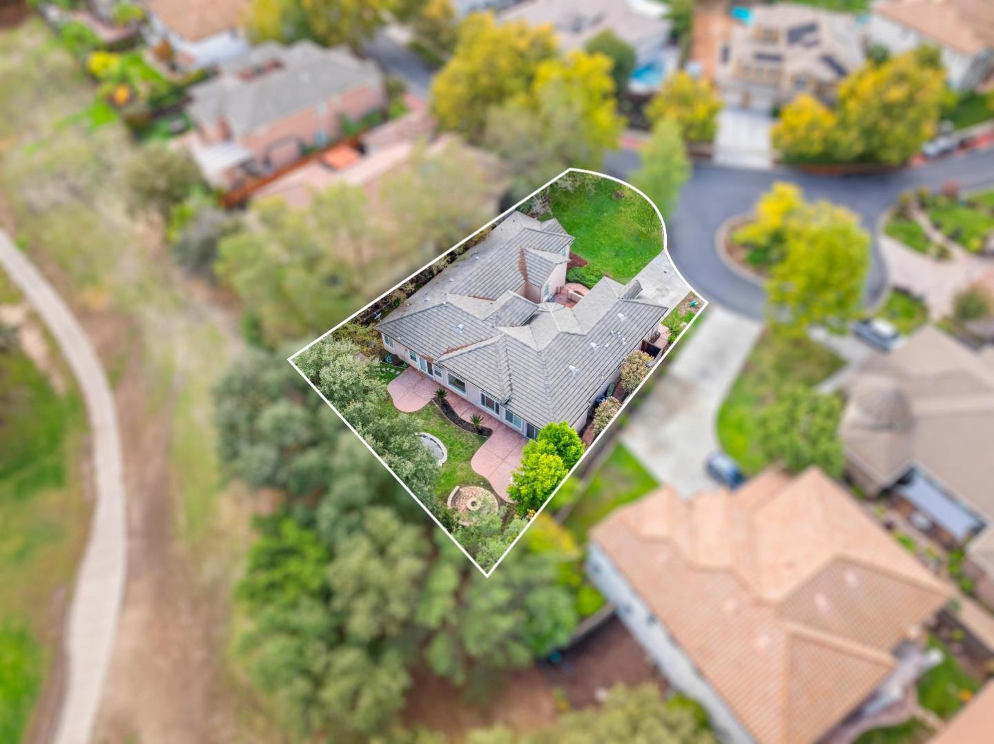 9555 Pinehurst Drive