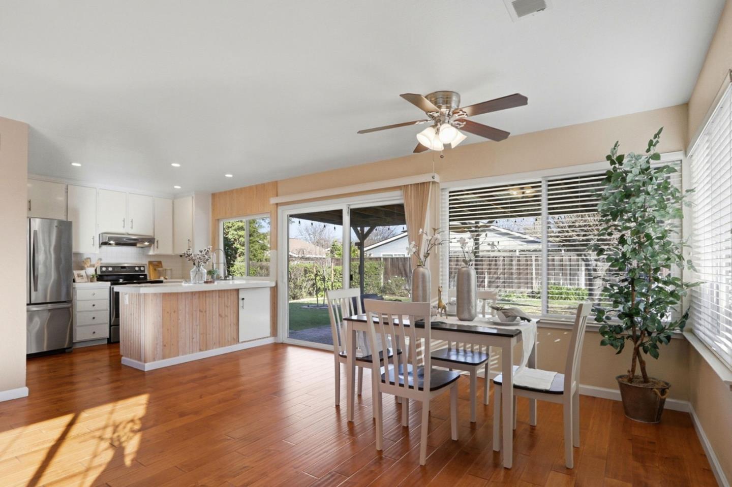 316 Beechvale Court
