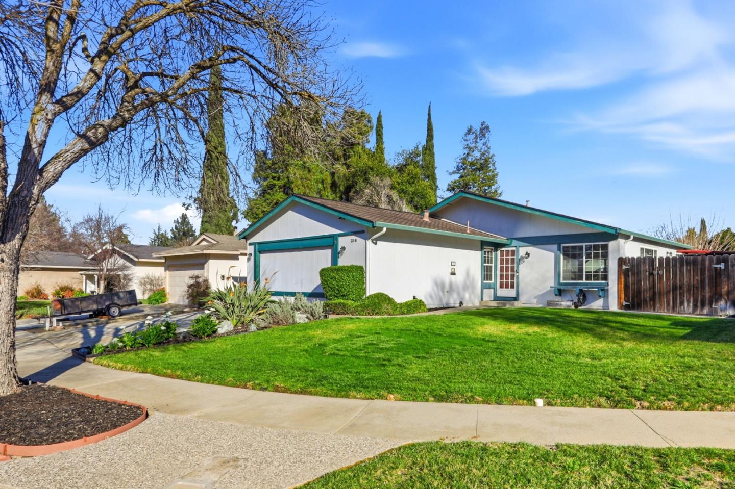 316 Beechvale Court