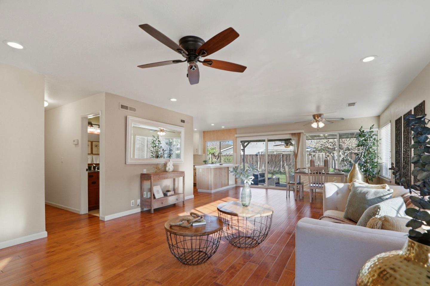 316 Beechvale Court