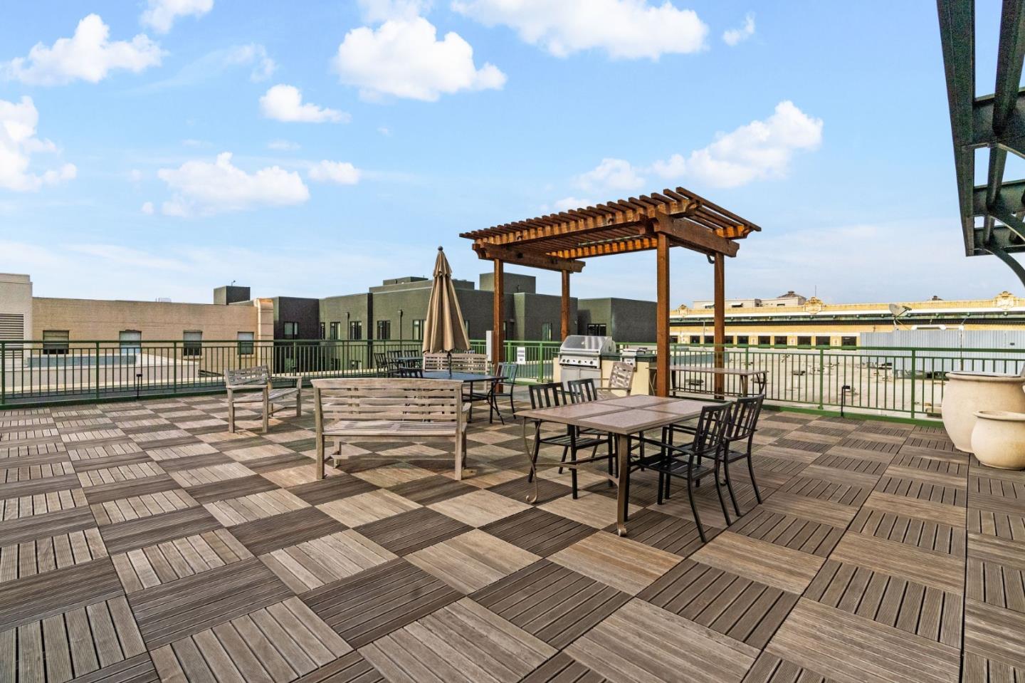 1511 Jefferson Street 109