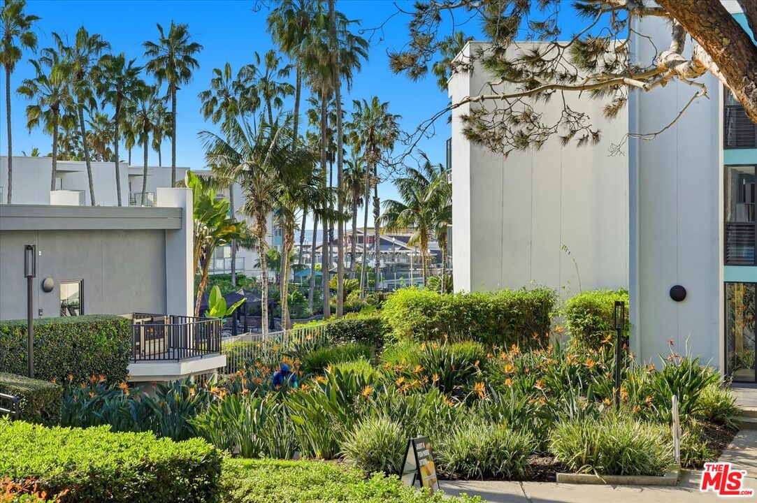 240 The Village Vlg Unit: 210