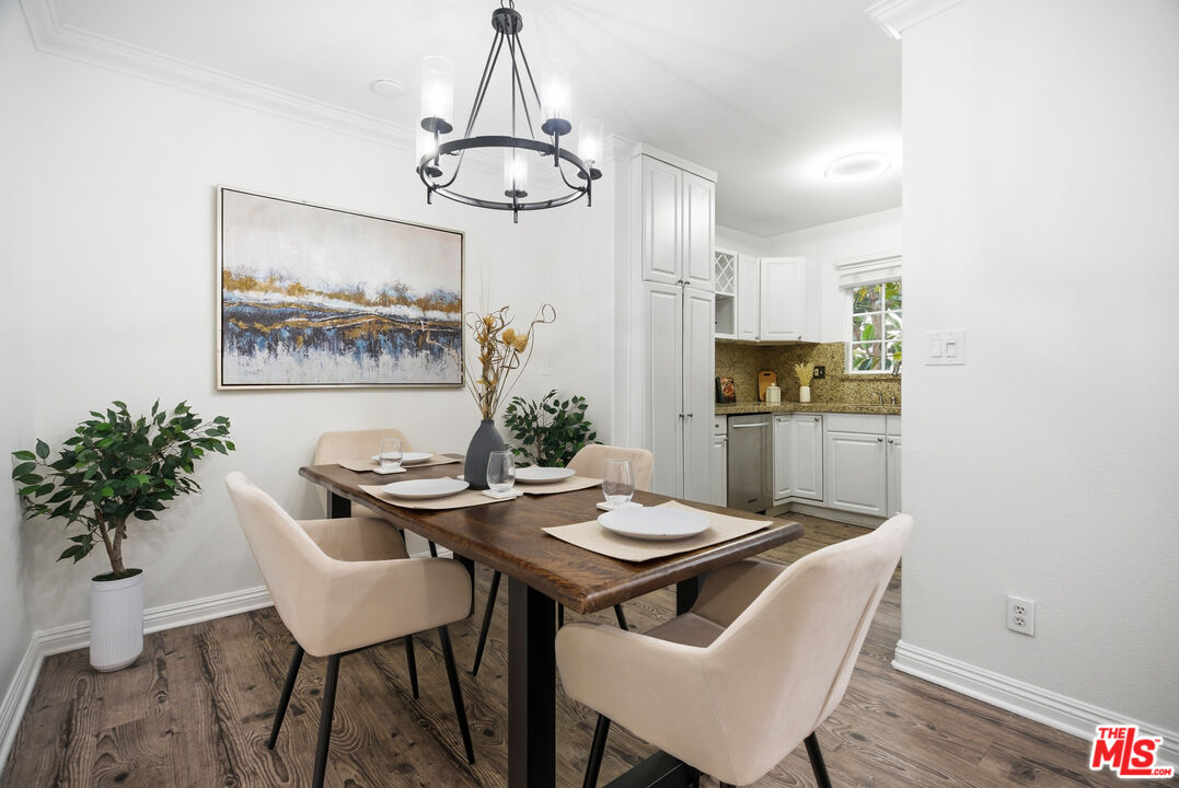 1337 Berkeley St Unit: 6