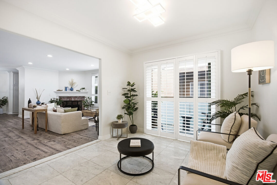 1337 Berkeley St Unit: 6