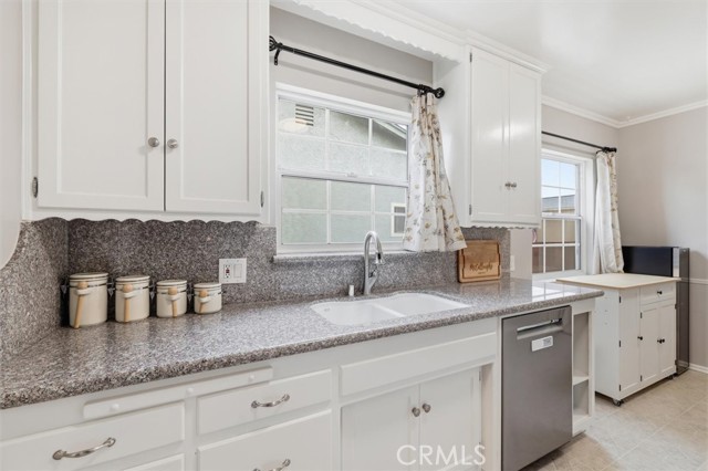 412 W 229th