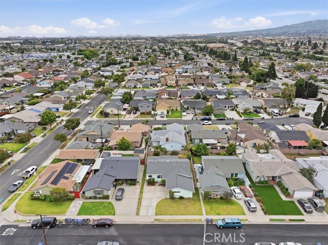 412 W 229th