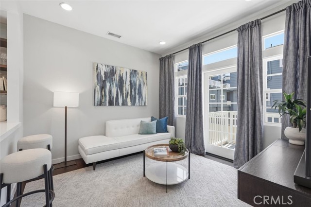 702 S Broadway Unit: A