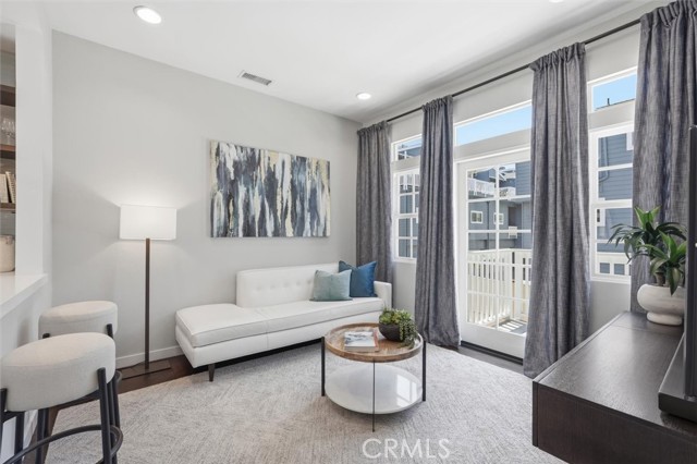 702 S Broadway Unit: A