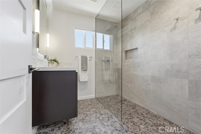 702 S Broadway Unit: A